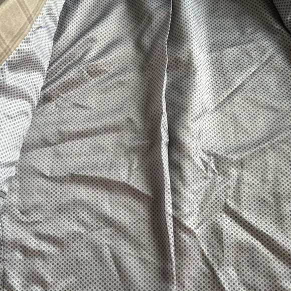 Men's Tan Plaid Blazer - Picture 4 of 4